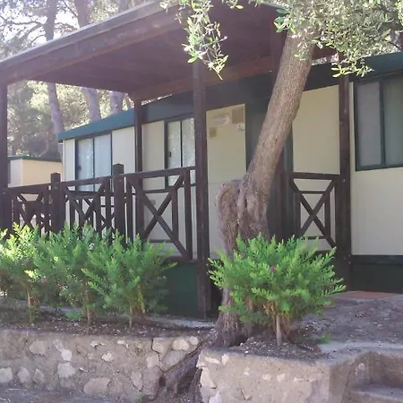 Baia Di Campi Üdülőpark Vieste