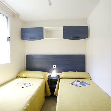 Baia Di Campi Prázdninový areál 3*