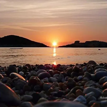 Baia Di Campi 3* Βιέστε