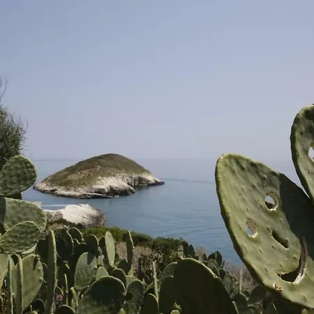 Baia Di Campi Πάρκο διακοπών 3*