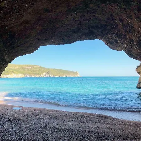 Baia Di Campi Βιέστε