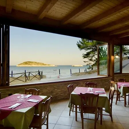 Baia Di Campi Vieste