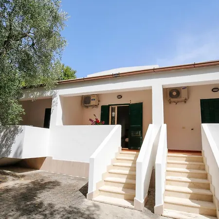 Baia Di Campi 3* Βιέστε